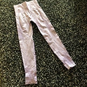 💜Lilac Compression Leggings